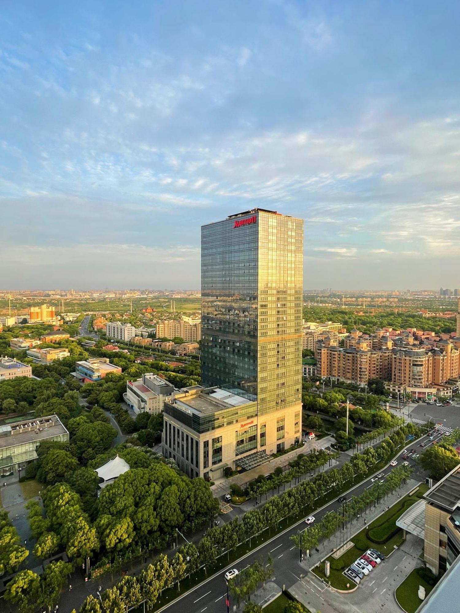 Hotel Marriott Pudong East - Only A 30 Minute Drive From Shanghai