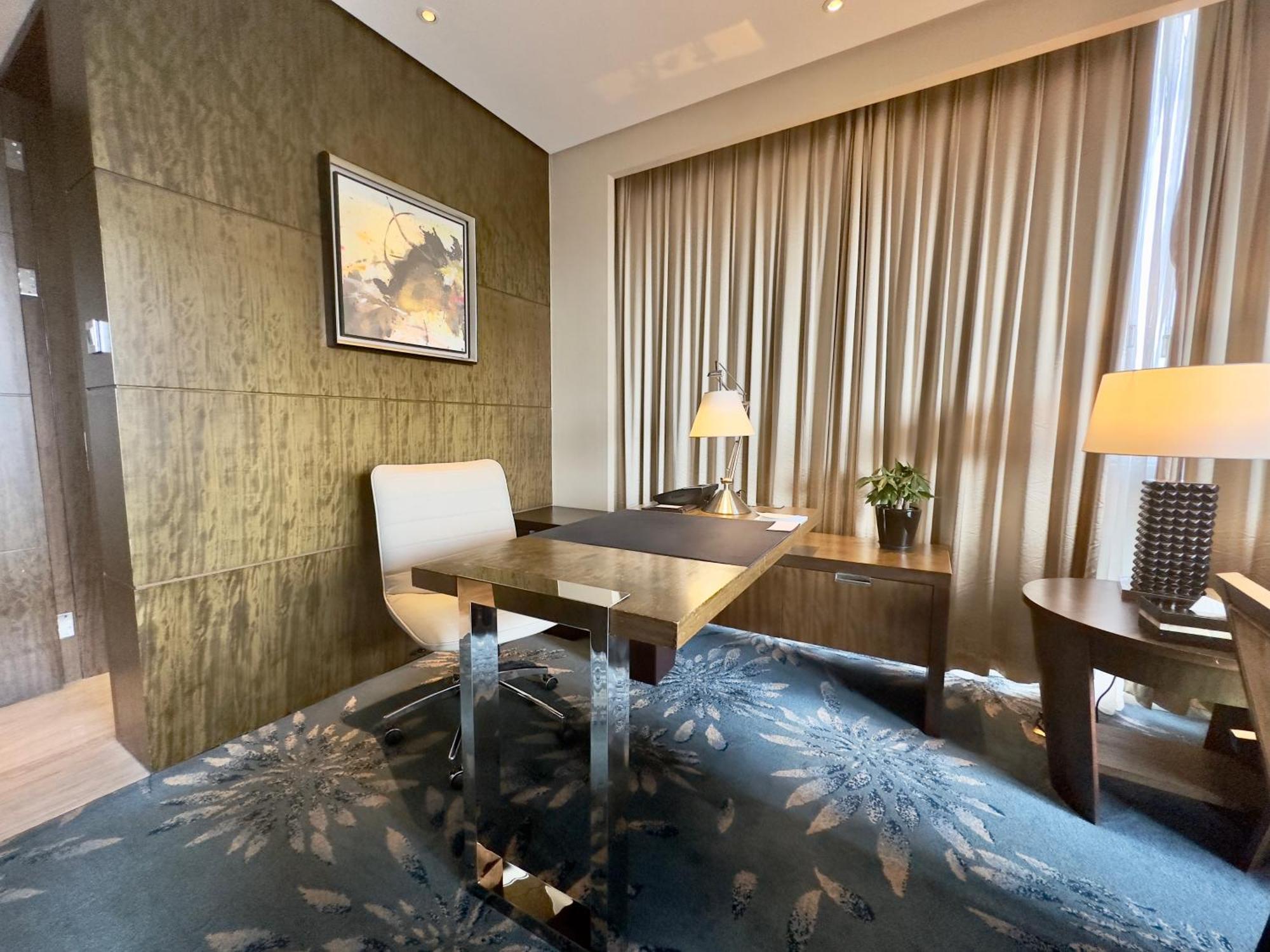Marriott Pudong East - Only A 30 Minute Drive From Hotel