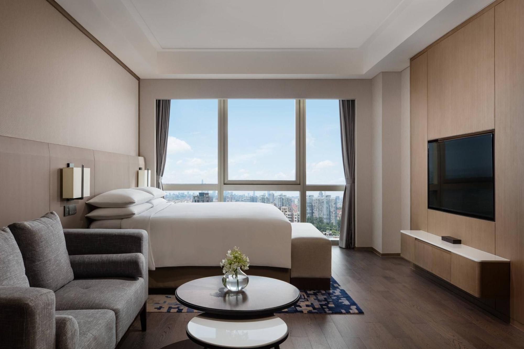 Marriott Pudong East - Only A 30 Minute Drive From Hotel Shanghai