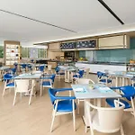 Shanghai Marriott Hotel Pudong East - Only A 30 Minute Drive From Disney