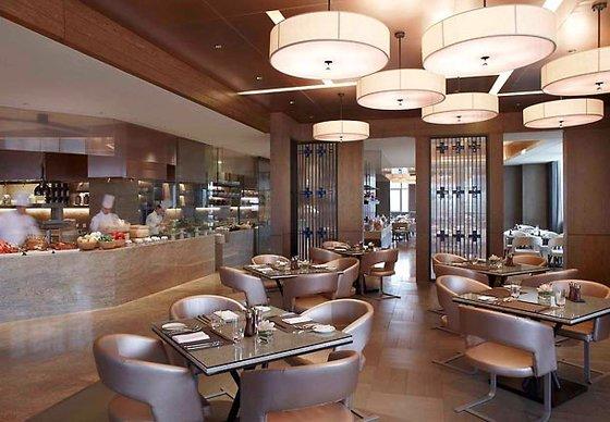 Marriott Pudong East - Only A 30 Minute Drive From Hotel