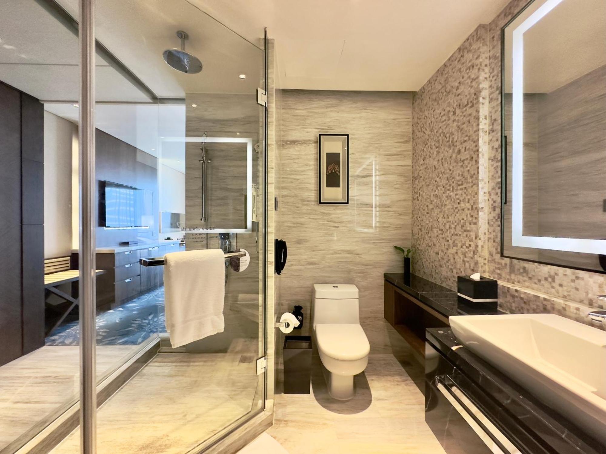 Hotel Marriott Pudong East - Only A 30 Minute Drive From