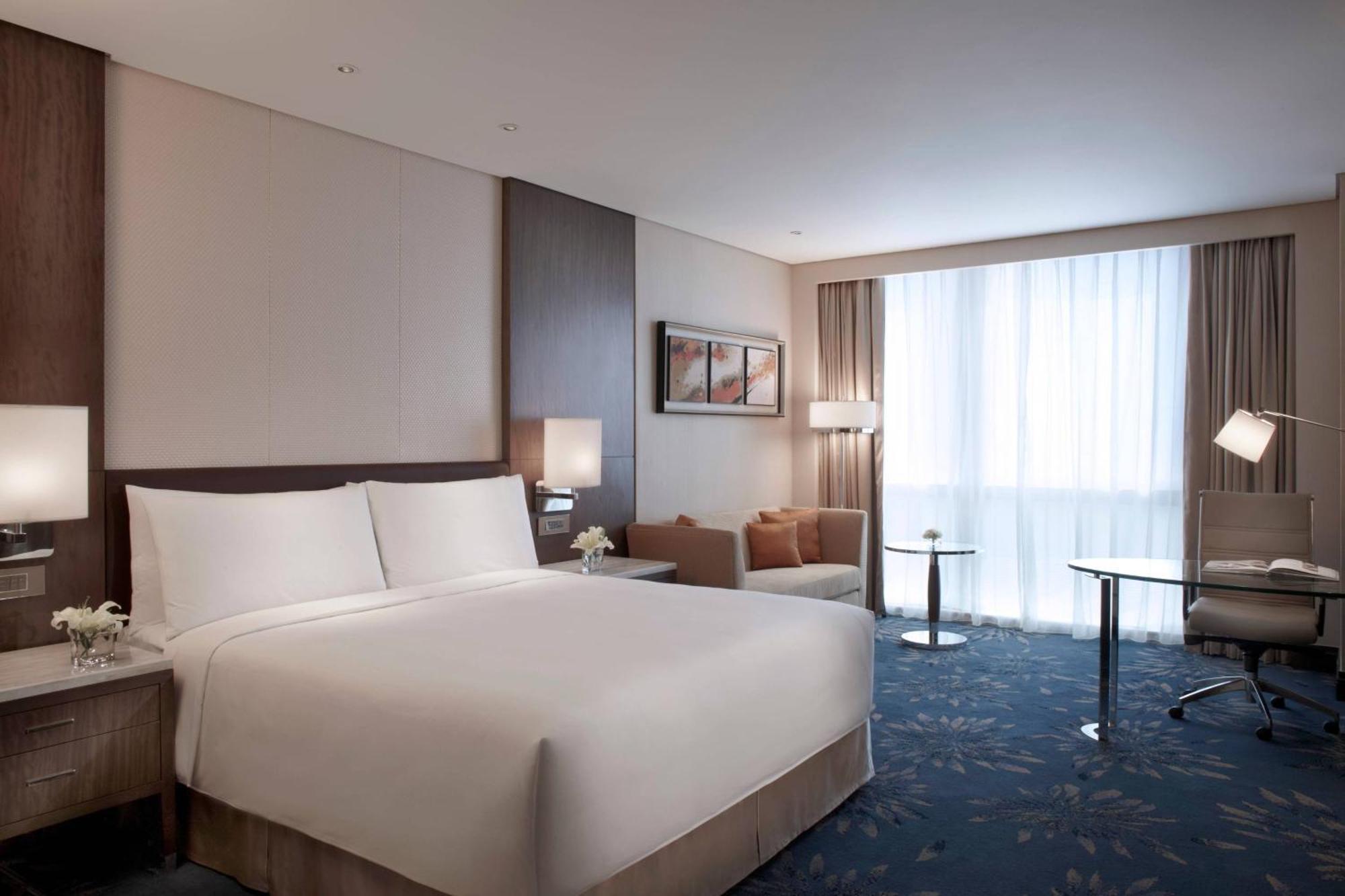 Marriott Pudong East - Only A 30 Minute Drive From Hotel Shanghai